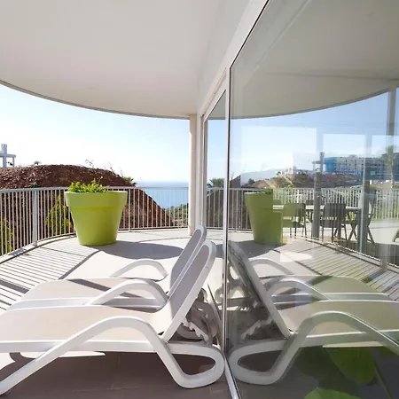 Lejlighed El Higueron. South Beach 4. 3 Bedrooms, Sea Views, Terrace And Pool Benalmádena