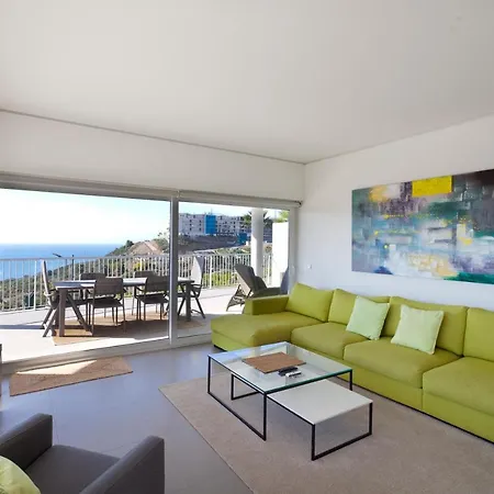 El Higueron. South Beach 4. 3 Bedrooms, Sea Views, Terrace And Pool Benalmadena